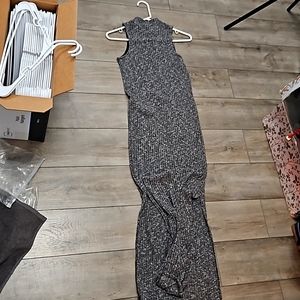 Sleeveless Mock neck Maxi